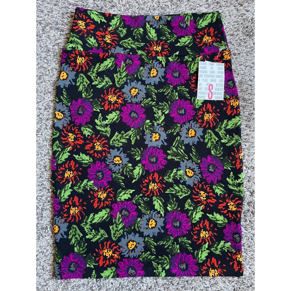 LuLaRoe Cassie Skirt